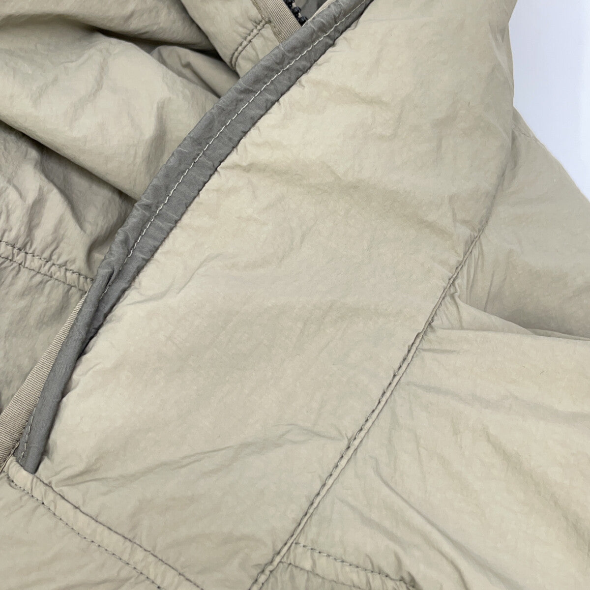 C.P.COMPANY Beige Primaloft Nylon Jacket Size 44