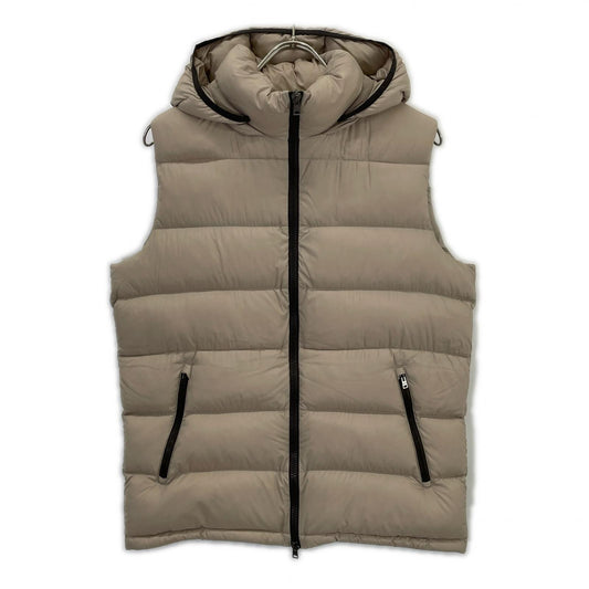 HERNO Water-Repellent Matte Nylon Hooded Vest Beige Size 48