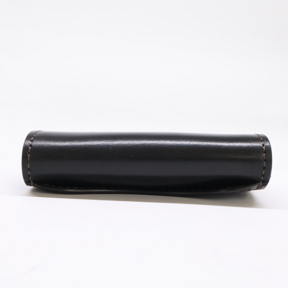 WILDSWANS TONGUE Cordovan Saddle Case Black Size ONE SIZE