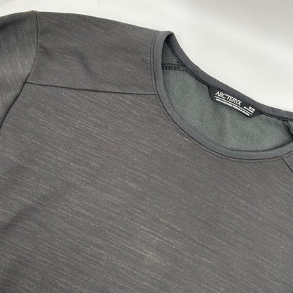 ARC'TERYX 22 Kyanite AR Tech Crew Gray Size M/M