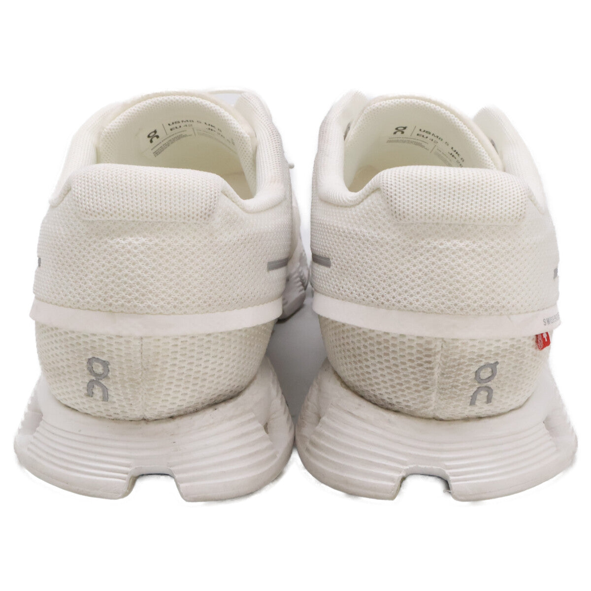 ON White Cloud 5 Running Sneakers Size EU 42