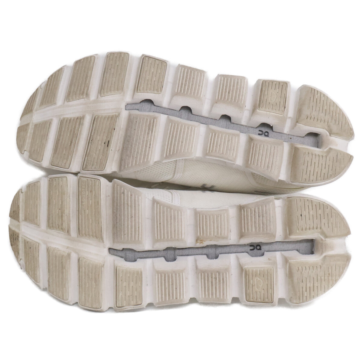 ON White Cloud 5 Running Sneakers Size EU 42