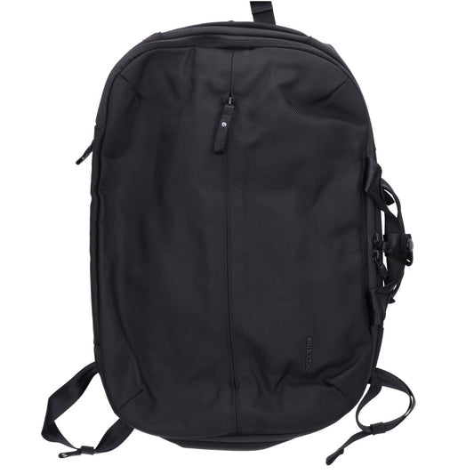 Incase Tracks Two-Way Briefcase Backpack Bag Size ONE SIZE
