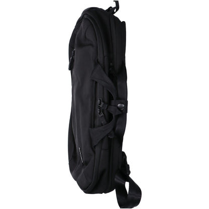 Incase Tracks Two-Way Briefcase Backpack Bag Size ONE SIZE