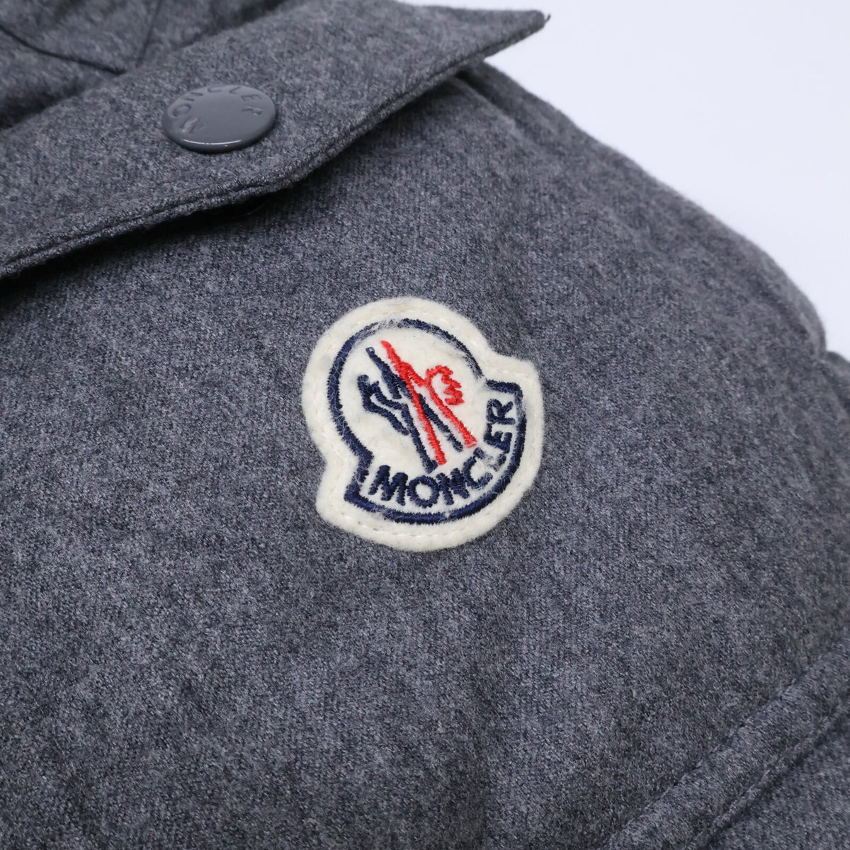 MONCLER Montgenevre Wool Hooded Down Jacket Gray Size 4