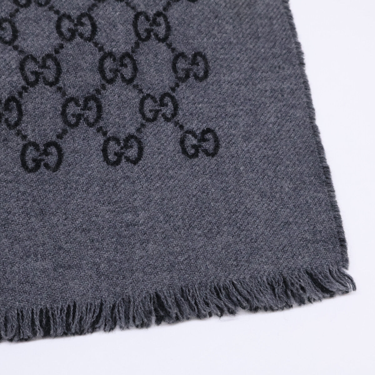 GUCCI GG Pattern Double Scarf Gray/Black Size ONE SIZE