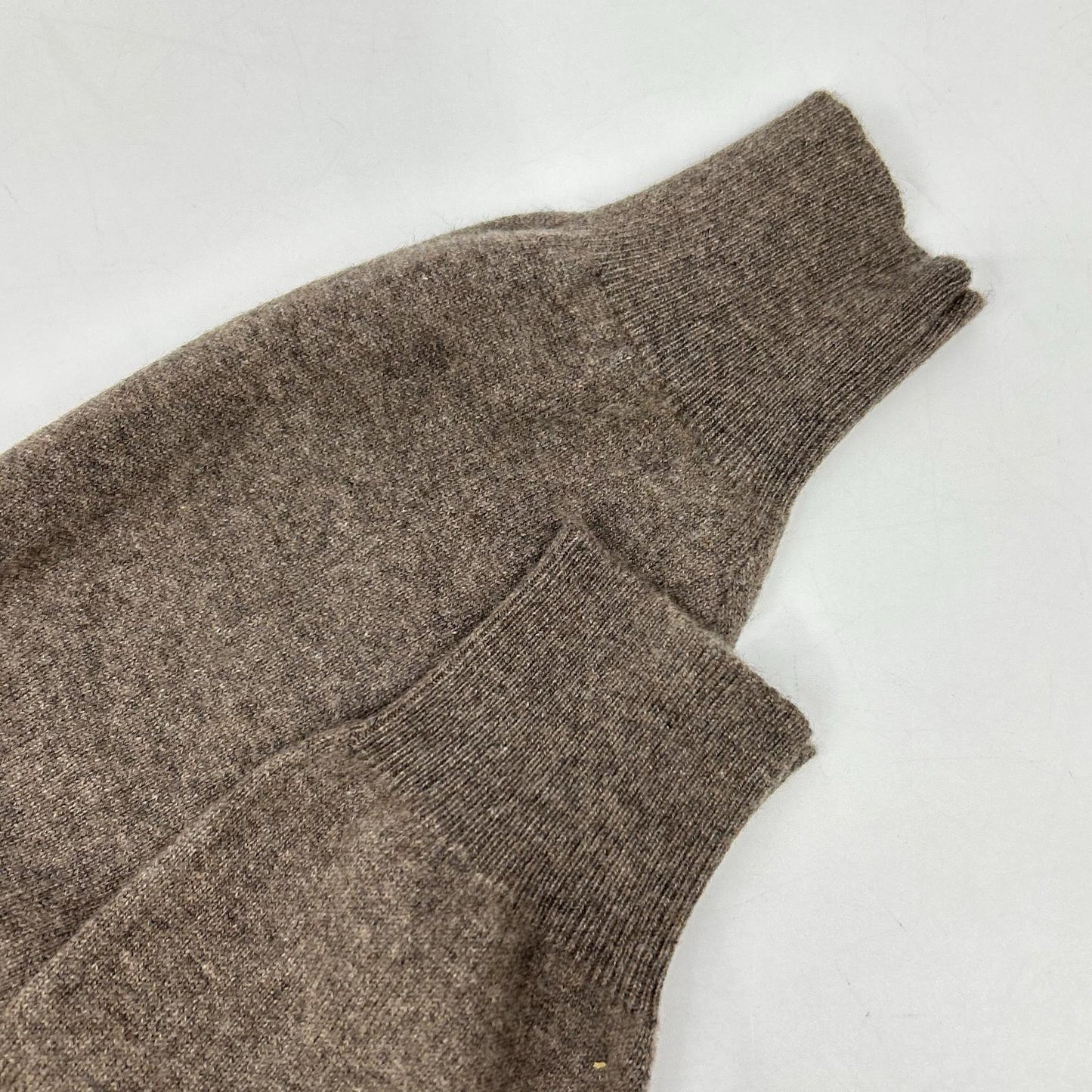 BRUNELLO CUCINELLI Brown V-Neck Cashmere Knit Sweater Size M