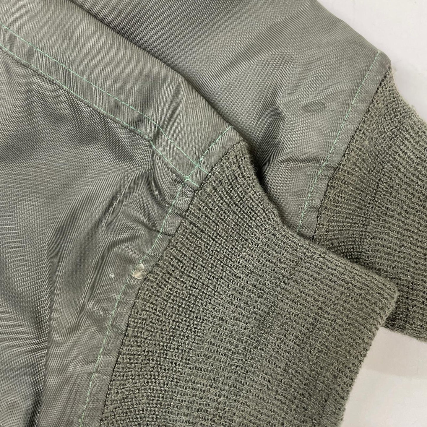 MILITARY Khaki '88 Patch CWU-36P Flight Jacket Size SMALL