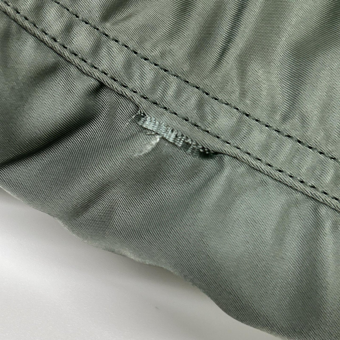 ALPHA INDUSTRIES Khaki '68 Repro Patched MA-1 Bomber Size S