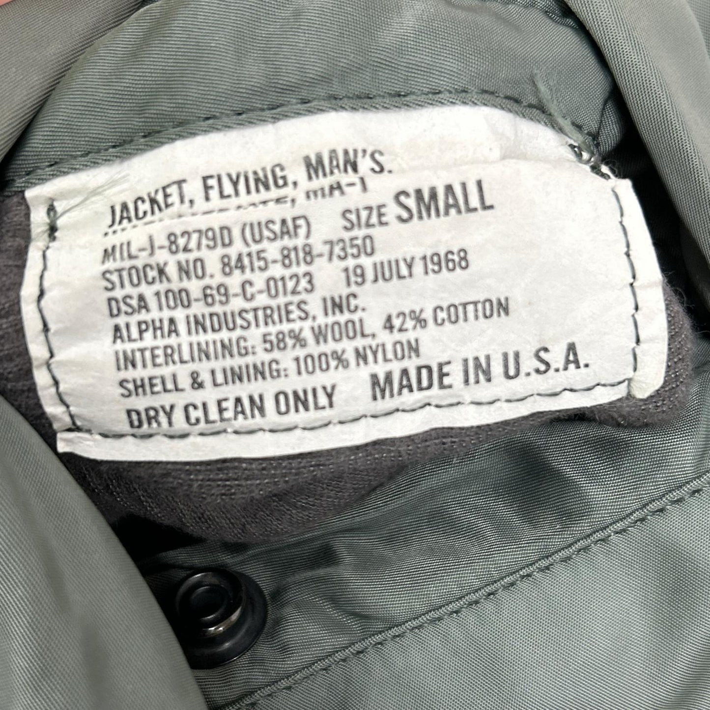 ALPHA INDUSTRIES Khaki '68 Repro Patched MA-1 Bomber Size S