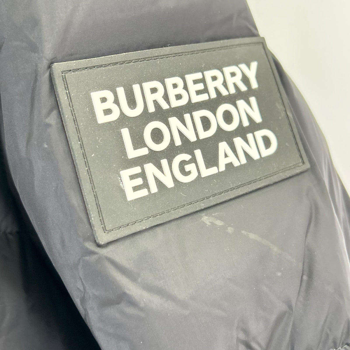 BURBERRY Lockwell 2-Way Hooded Down Jacket Black Size XL/TG