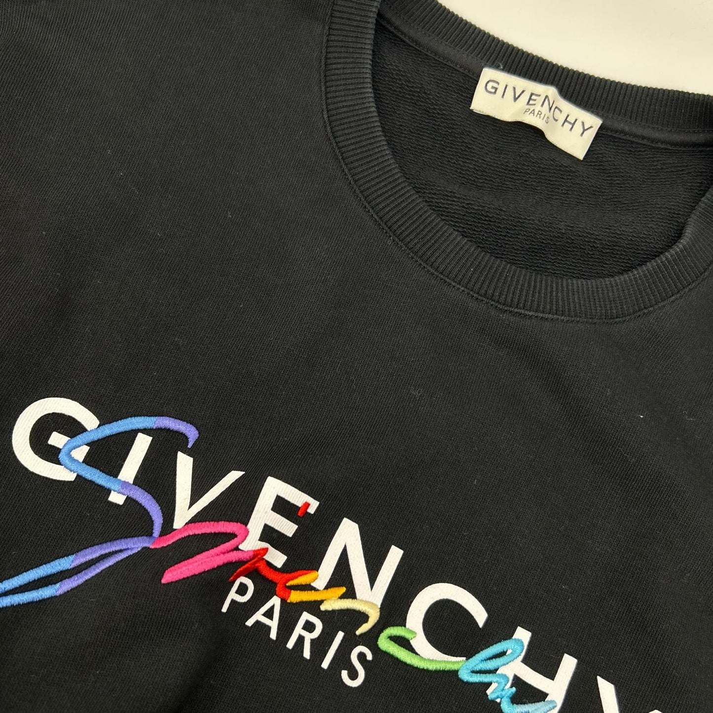 GIVENCHY Black Cotton Crewneck Logo Sweatshirt Size S