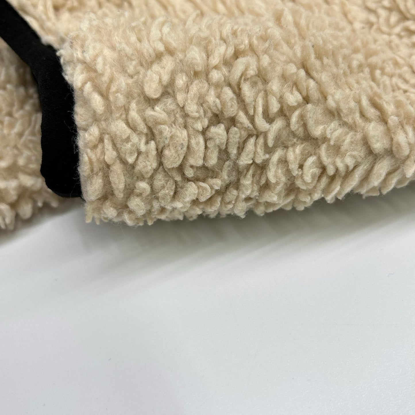 Stussy Black/Beige Sherpa Reversible Jacket Size M