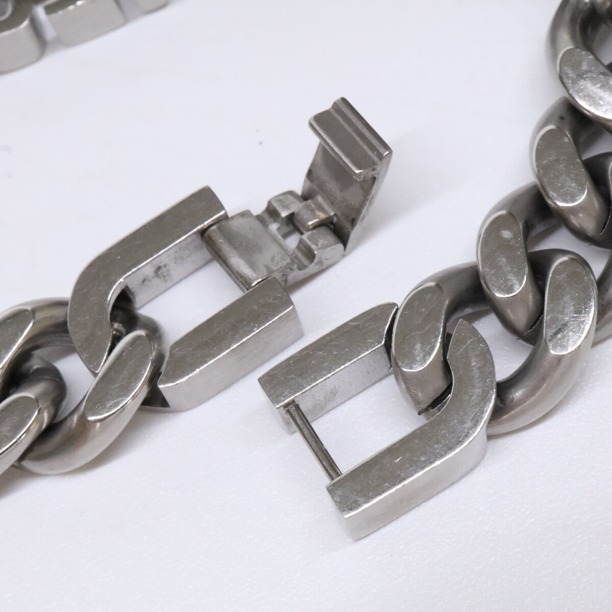 DIESEL DX1389040 Logo Curb Bracelet Silver Size ONE SIZE