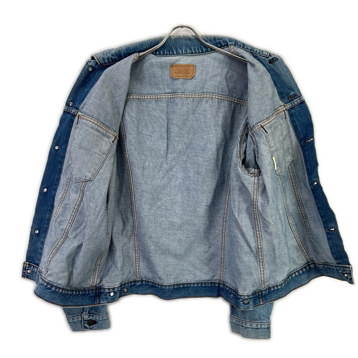 LEVI'S 70506-0217 1987 Model Indigo Trucker Jacket Size 44
