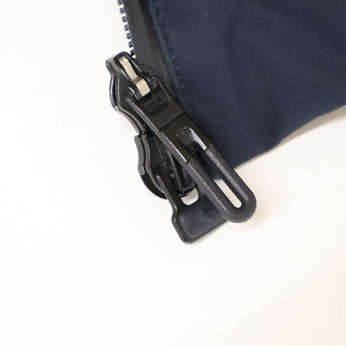 DESCENTE 24AW Mountaineer Mizusawa Down Jkt Navy Size M