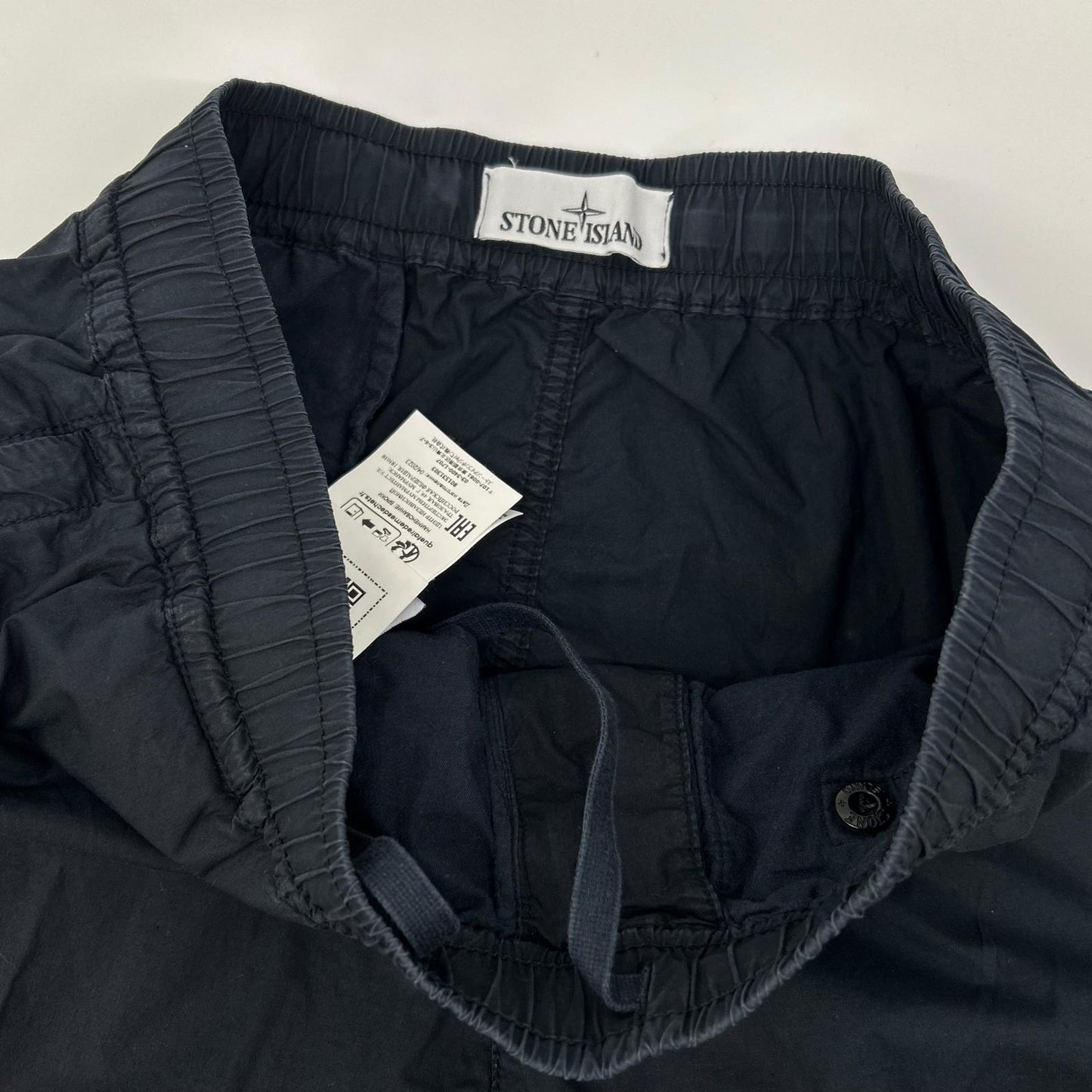 STONE ISLAND Logo Patch Tapered Cargo Pants Navy Size W29
