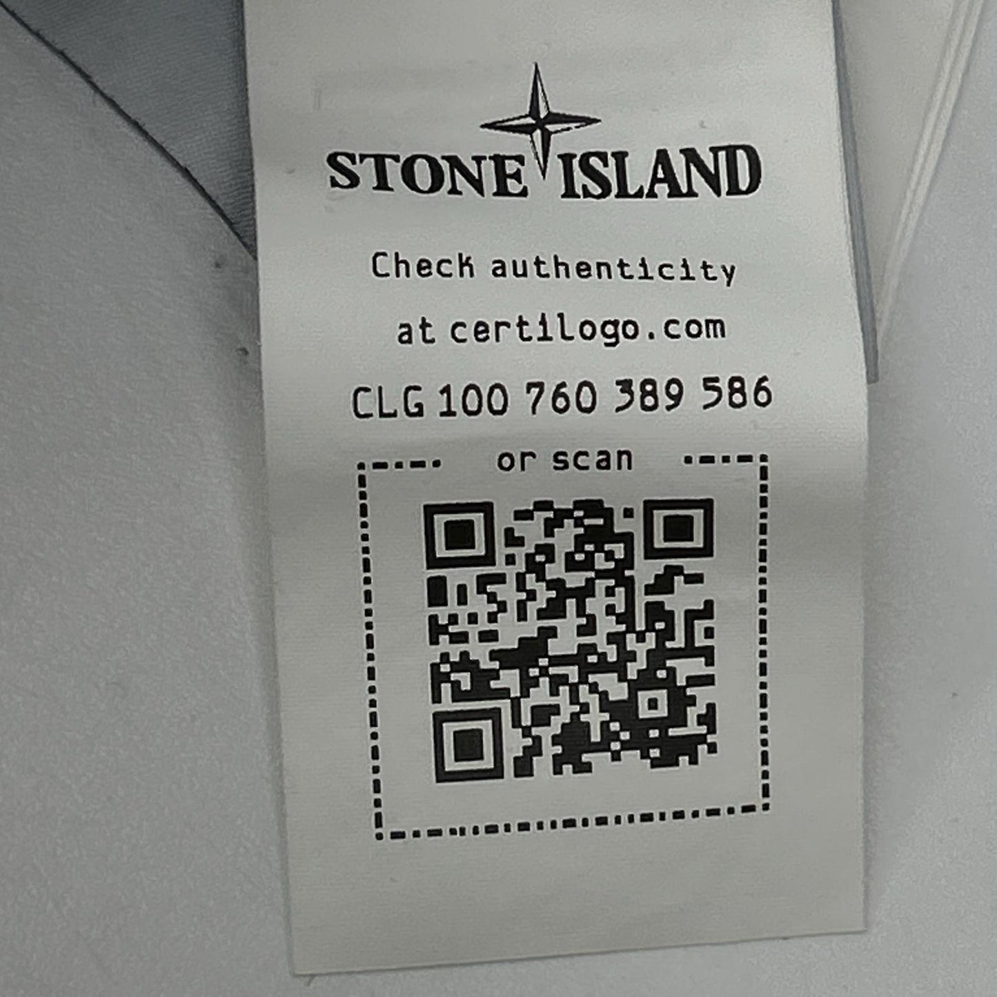 STONE ISLAND Logo Patch Tapered Cargo Pants Navy Size W29