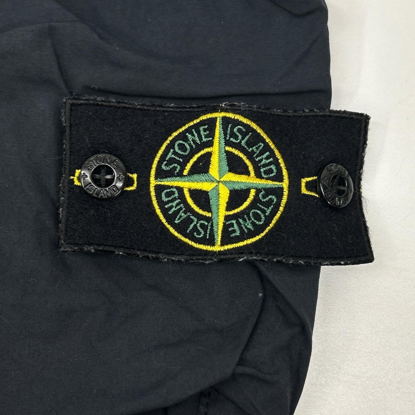 STONE ISLAND Logo Patch Tapered Cargo Pants Navy Size W29