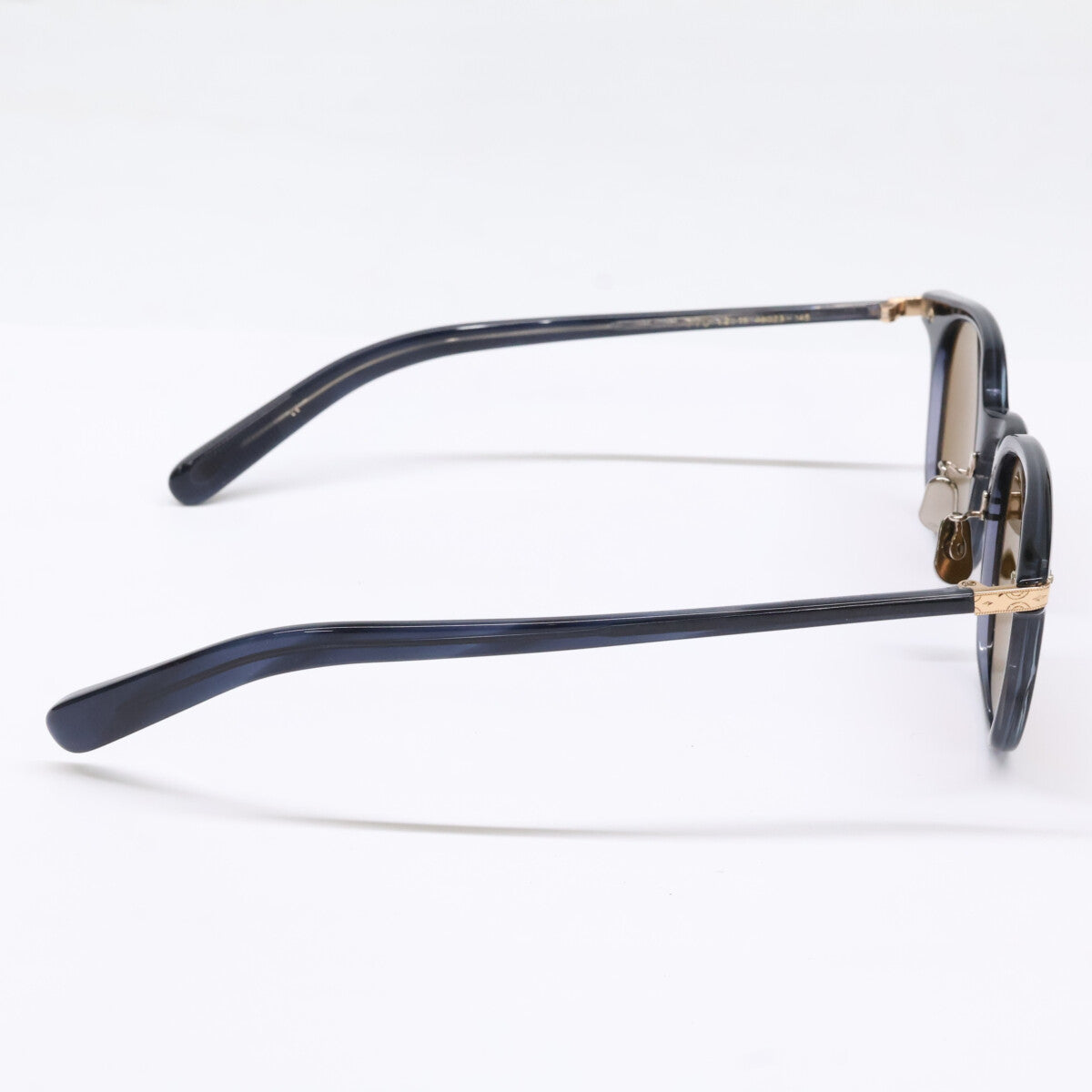 EYEVAN 770 Wellington Shape Sunglasses Navy Size 48X23-145