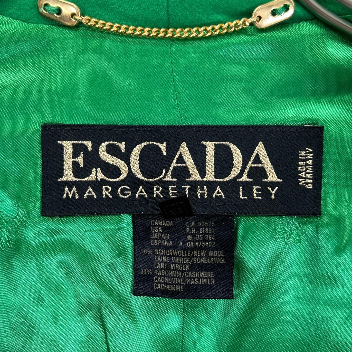 ESCADA 90s Wool Cashmere Gold Button DB Blazer Green Size 38