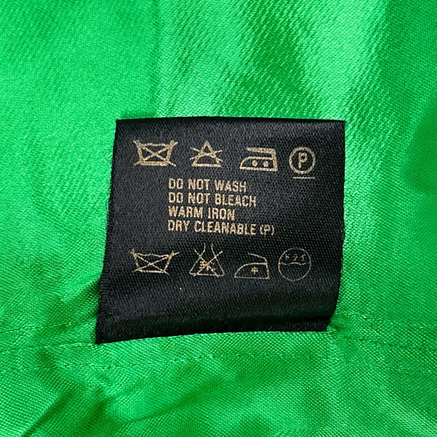 ESCADA 90s Wool Cashmere Gold Button DB Blazer Green Size 38