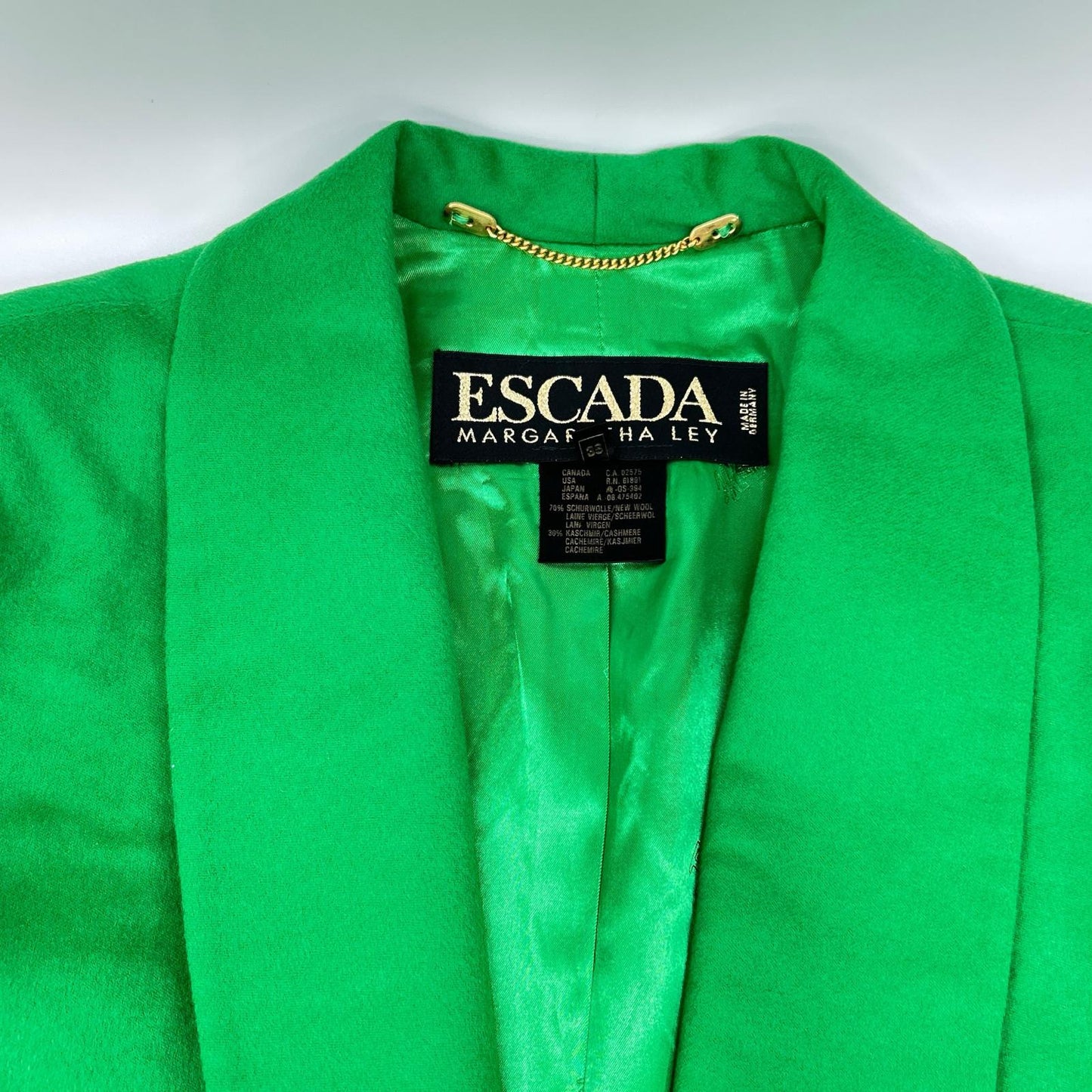 ESCADA 90s Wool Cashmere Gold Button DB Blazer Green Size 38