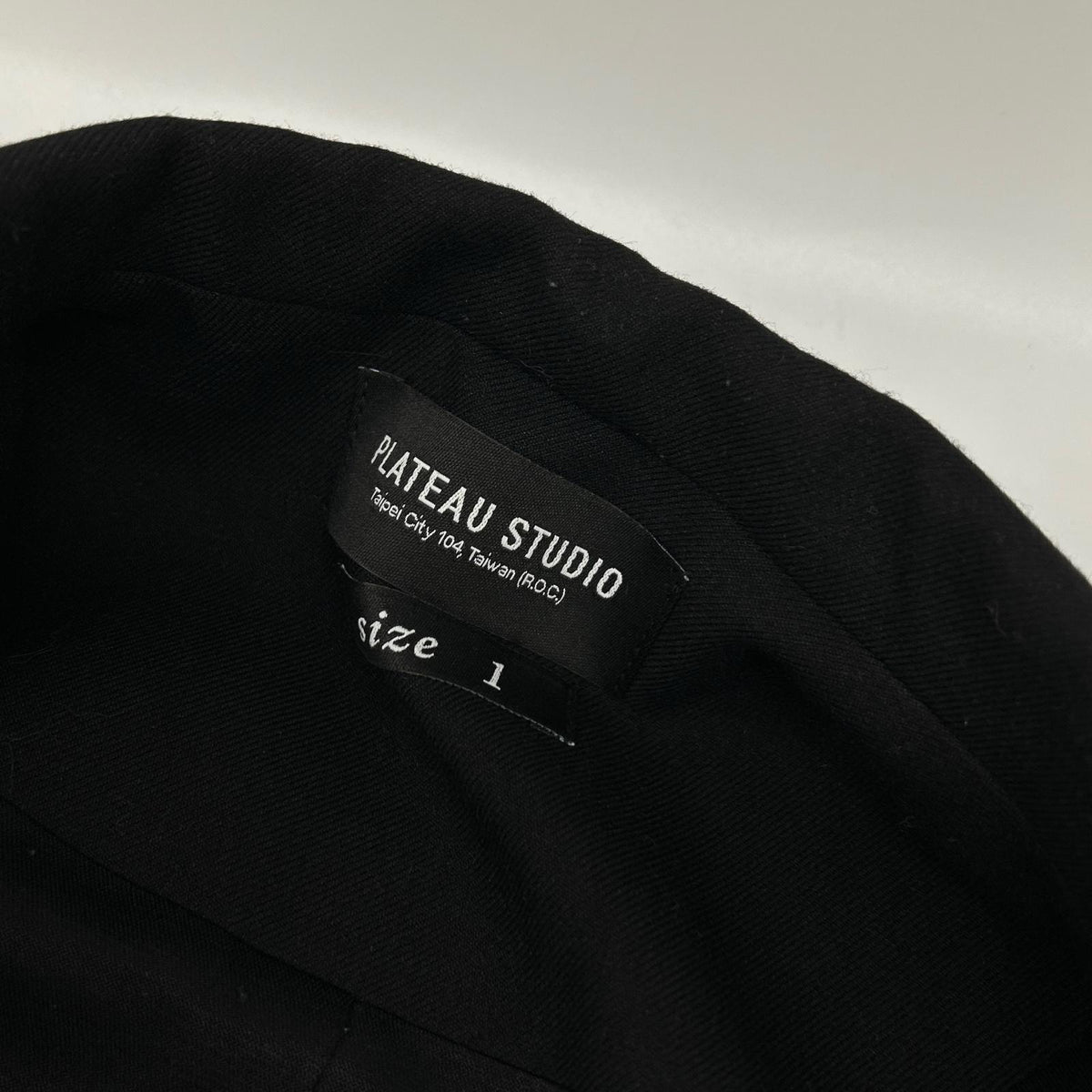 PLATEAU STUDIO Peaked Lapel Leather Double Jacket Size 1