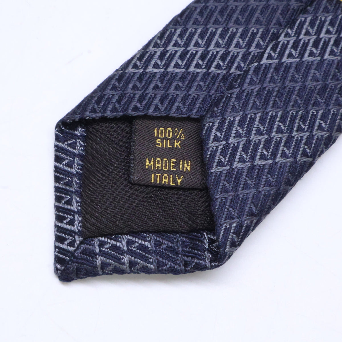 LOUIS VUITTON Striped Silk Tie Gray/Navy Size ONE SIZE