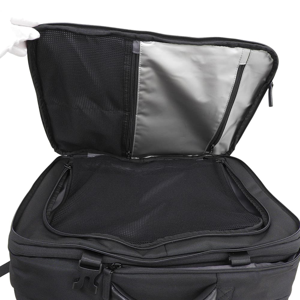 SIMCLEAR TSUNAGU BAG SQUARE Black Backpack