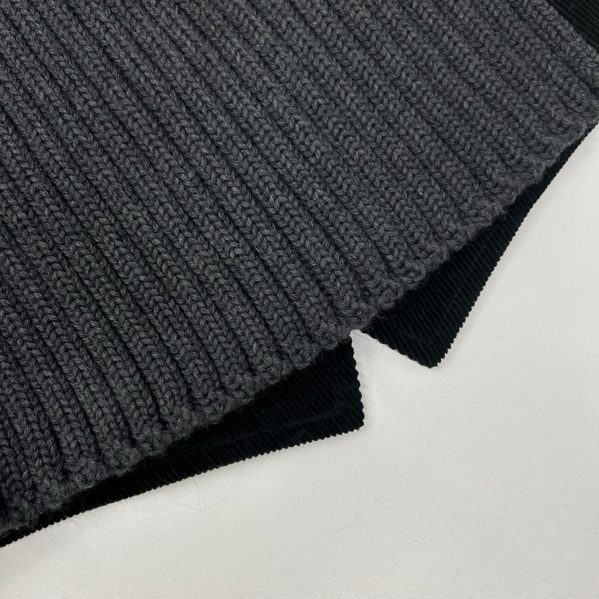 DOLCE&GABBANA Black/Gray Corduroy Knit Vest Size 48