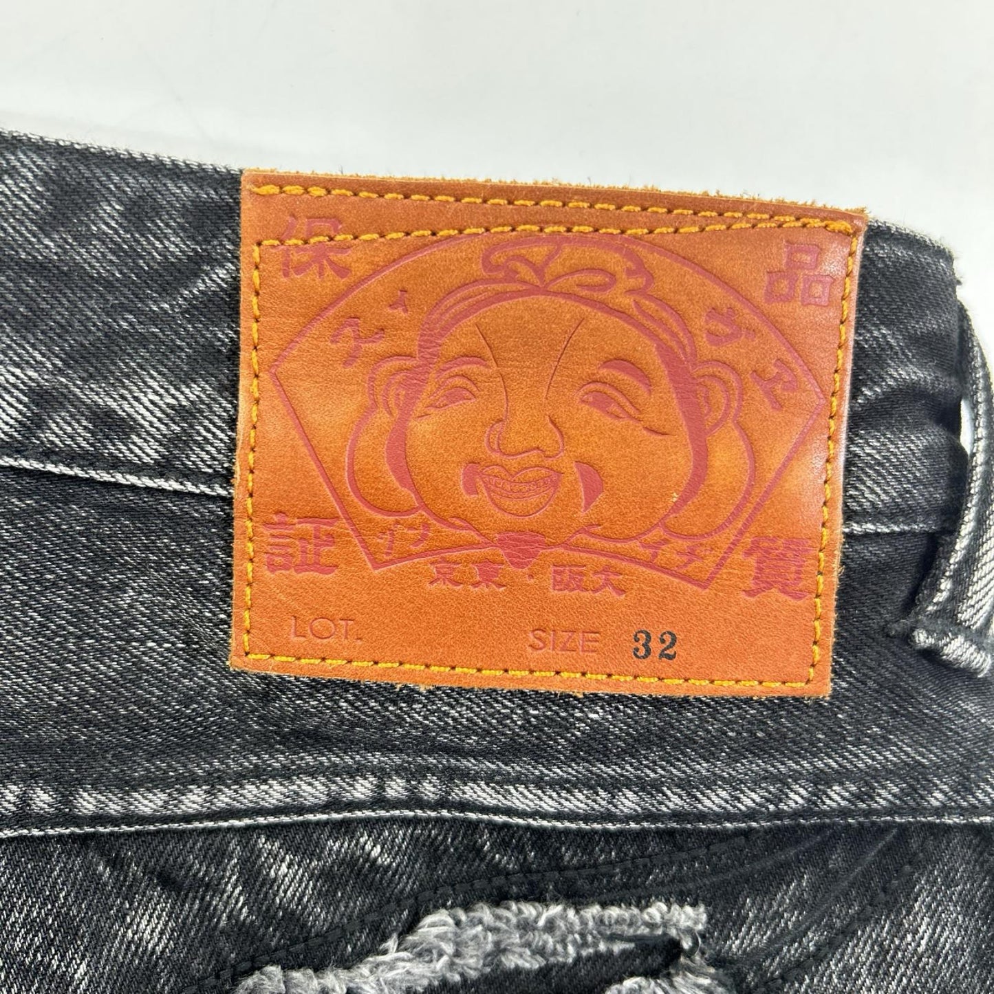 EVISU Black Distressed Daikoku Print Denim Shorts Size 32