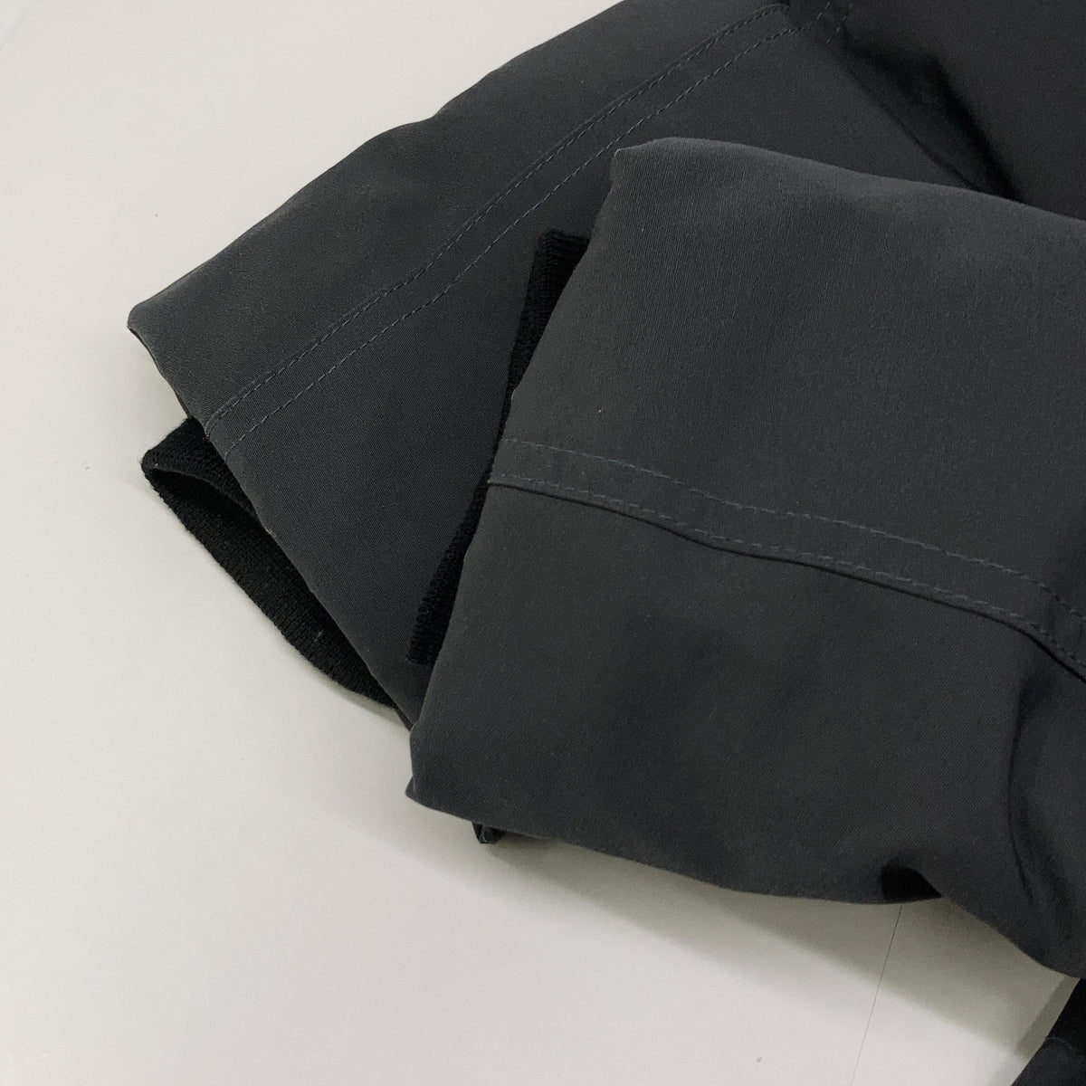 CANADA GOOSE Kamloops Hooded Down Jacket Graphite Size S/P