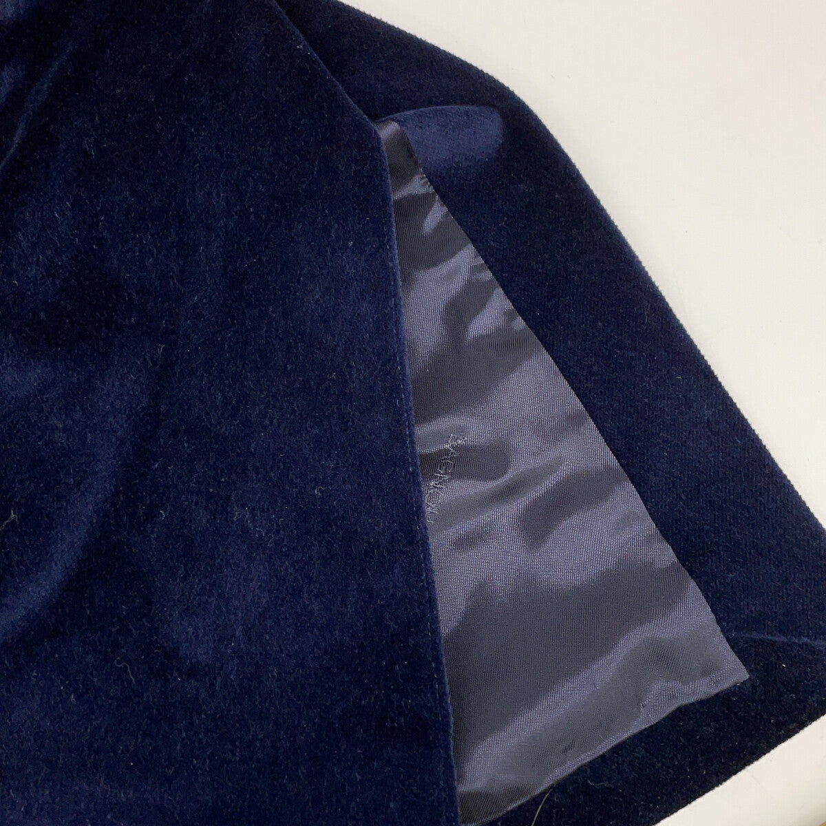 BAGNOLI Navy Satin Velour Side Vent Blazer Size 50