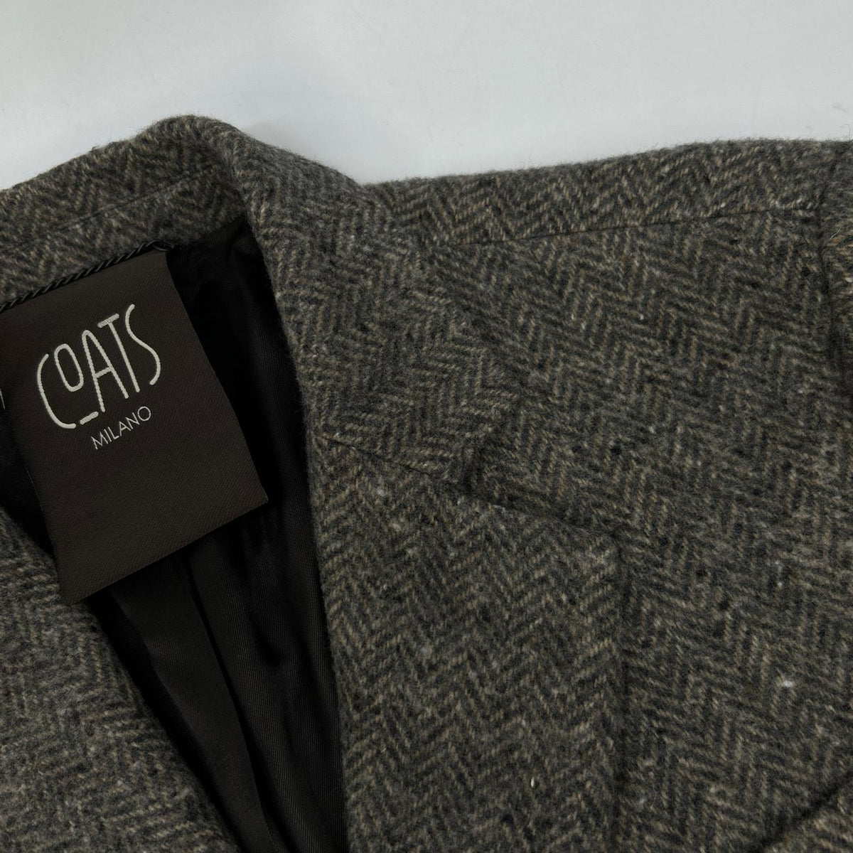 COATS MILANO Gray Wool Herringbone Chester Coat Size 50