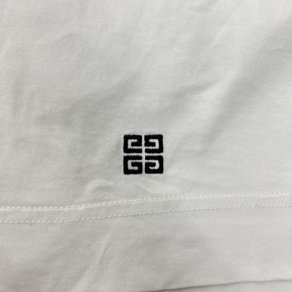 GIVENCHY White Cotton Floral Embroidered T-Shirt Size L