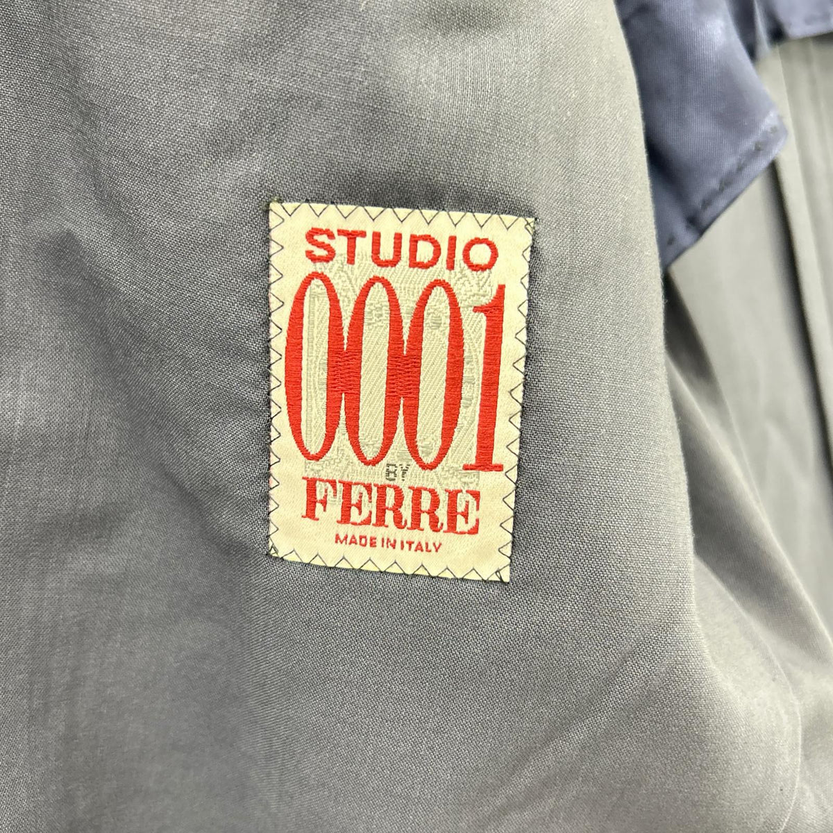 Gianfranco Ferre 90s Studio Ferre Navy Blazer Jacket Size 50