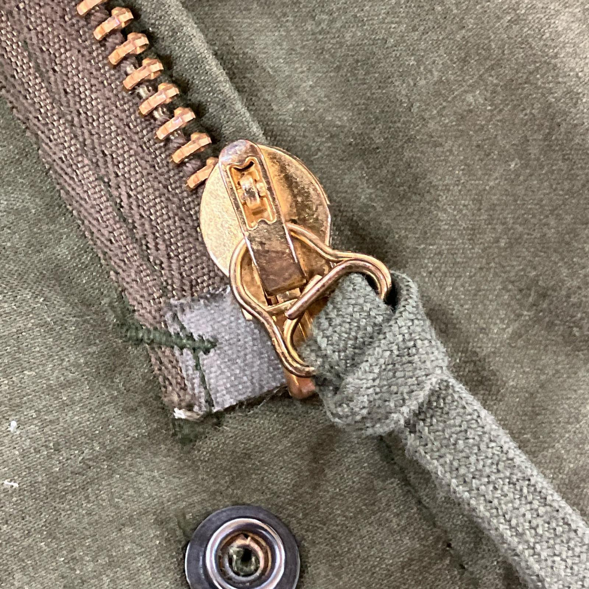 VINTAGE Khaki M-65 Field Jacket