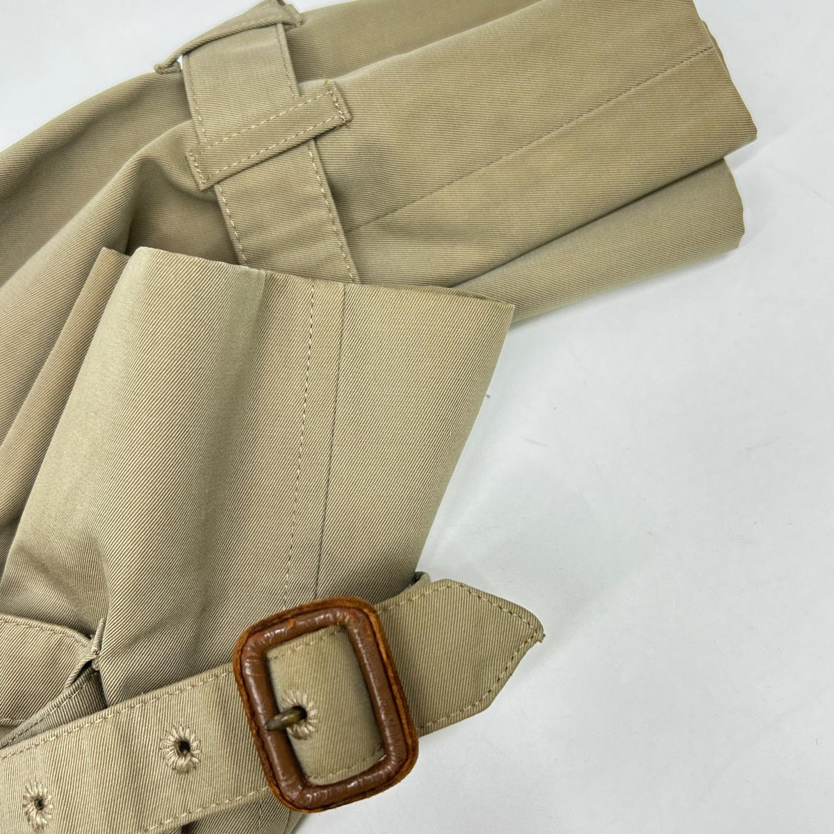 Aquascutum Made in UK Trench Coat Beige