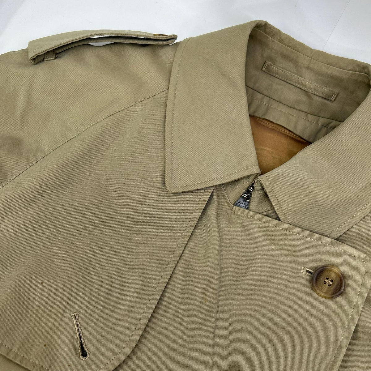 Aquascutum Made in UK Trench Coat Beige