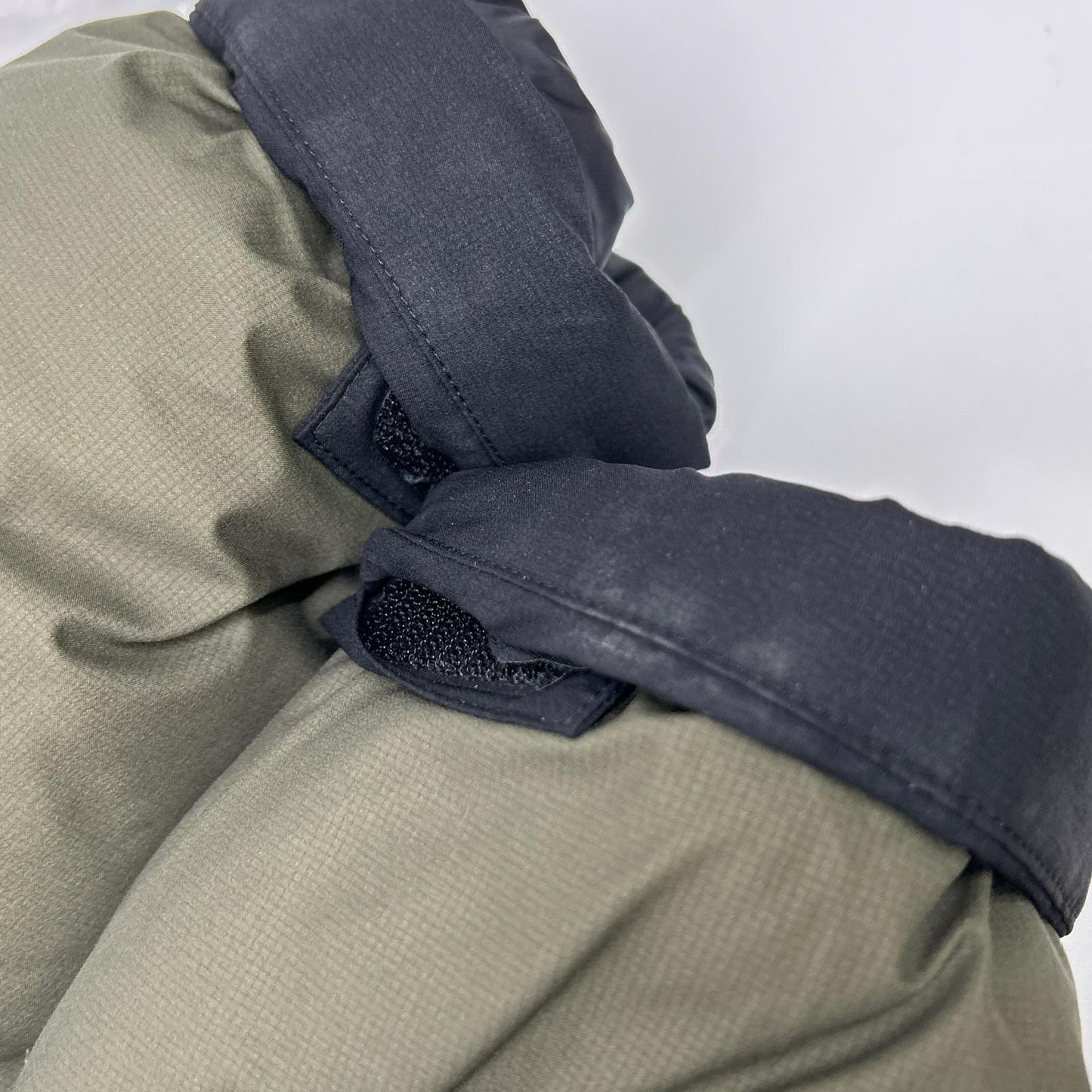 THE NORTH FACE ND91950 Baltro Light Down Jacket Khaki Size S