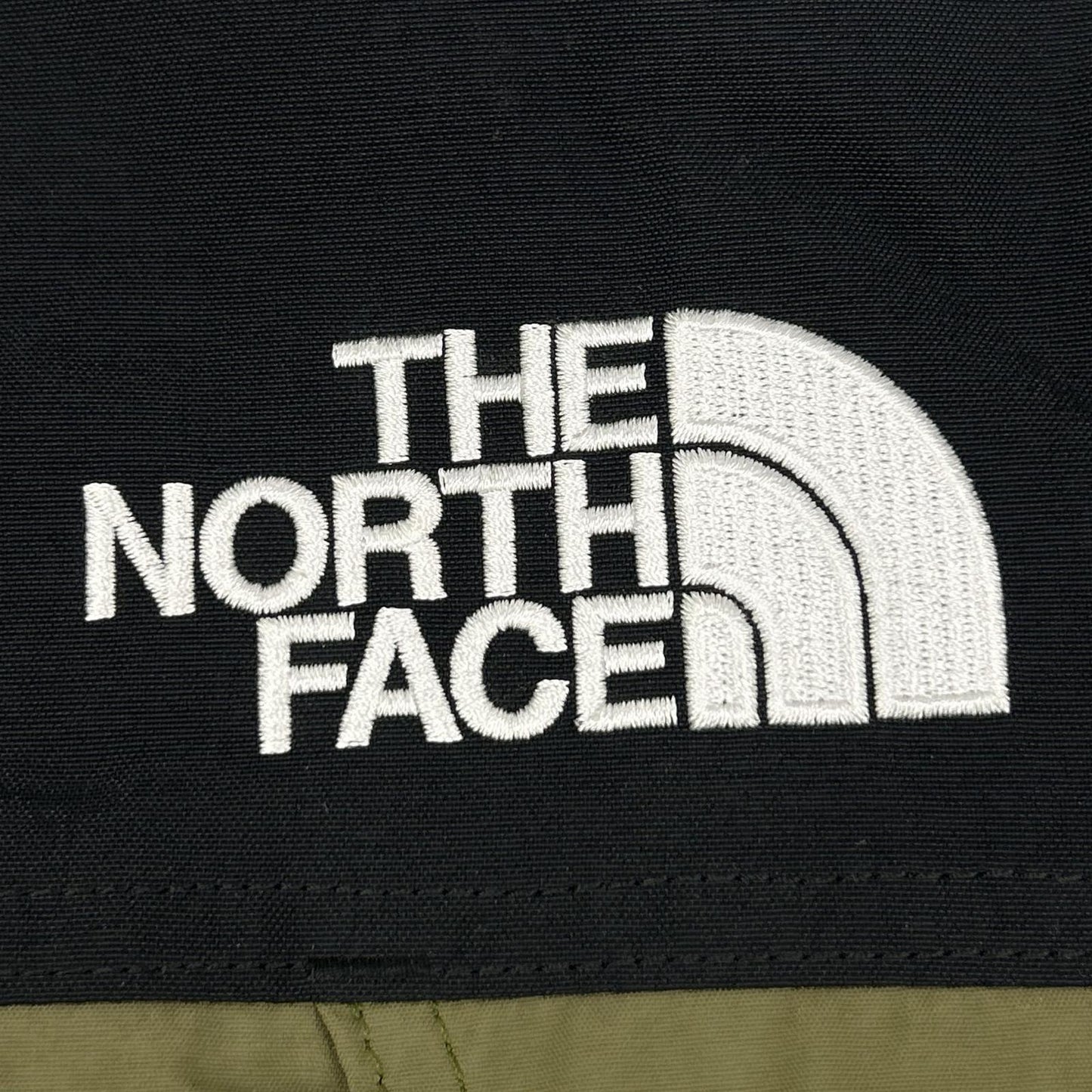 THE NORTH FACE ND91737 Mountain Down Jacket Khaki Size S