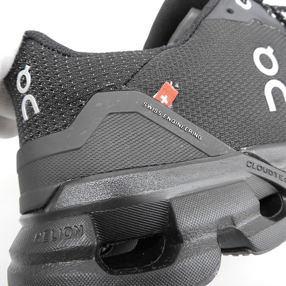 ON Cloudflyer Waterproof Sneakers Black Size 8.5(US)