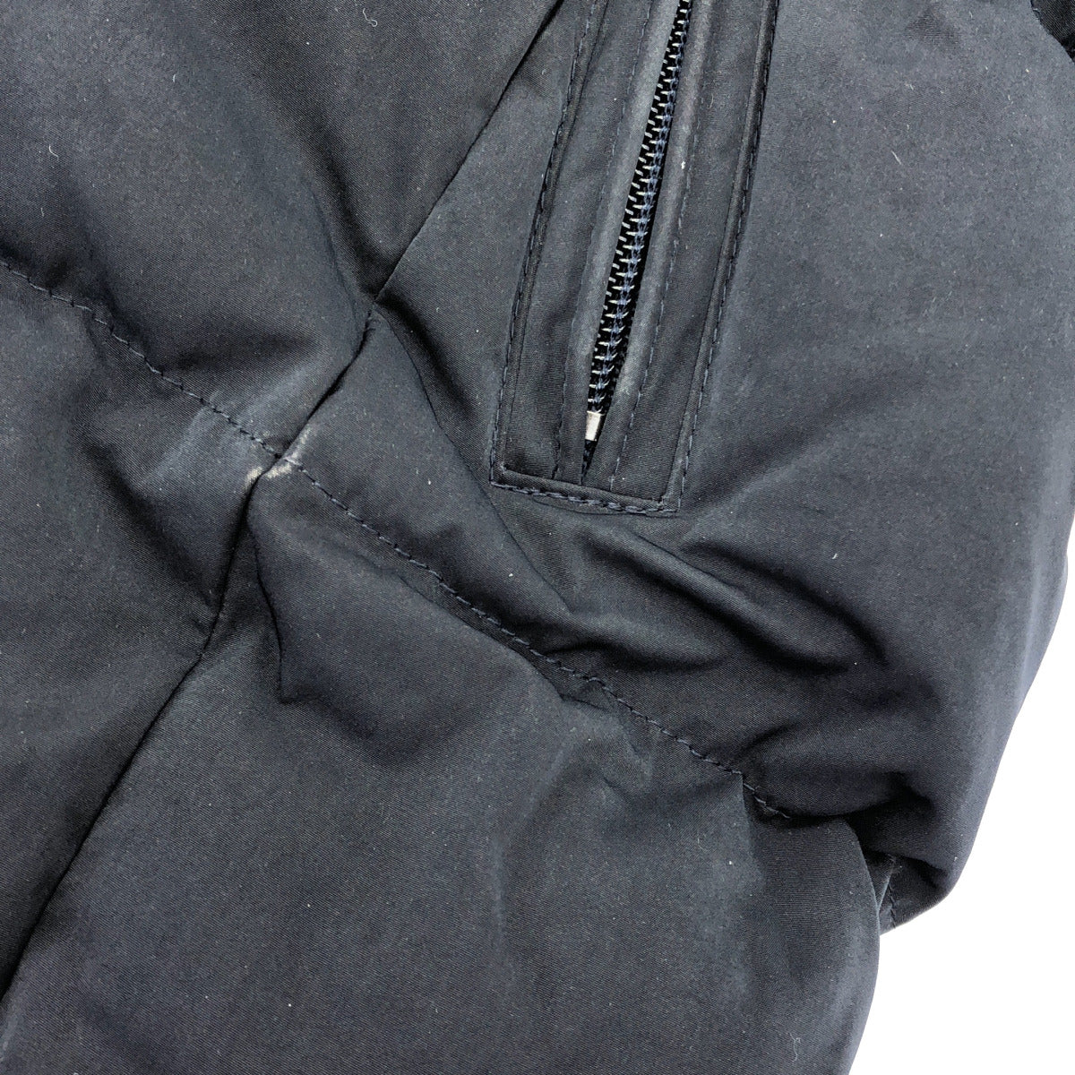 ARMANICOLLEZIONI Navy Quilted Down Jacket Size 40