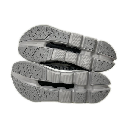 ON Cloudflow5 Running Sneakers Gray Size 26.5