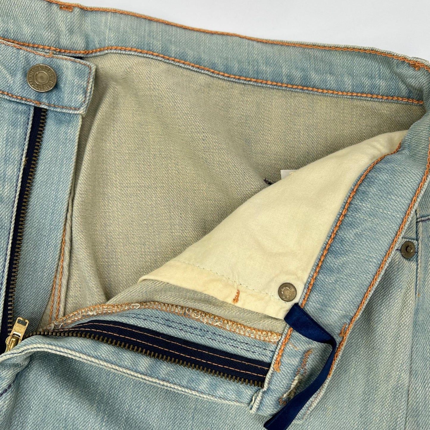 LEVI'S RED Indigo 3D Denim Size 32