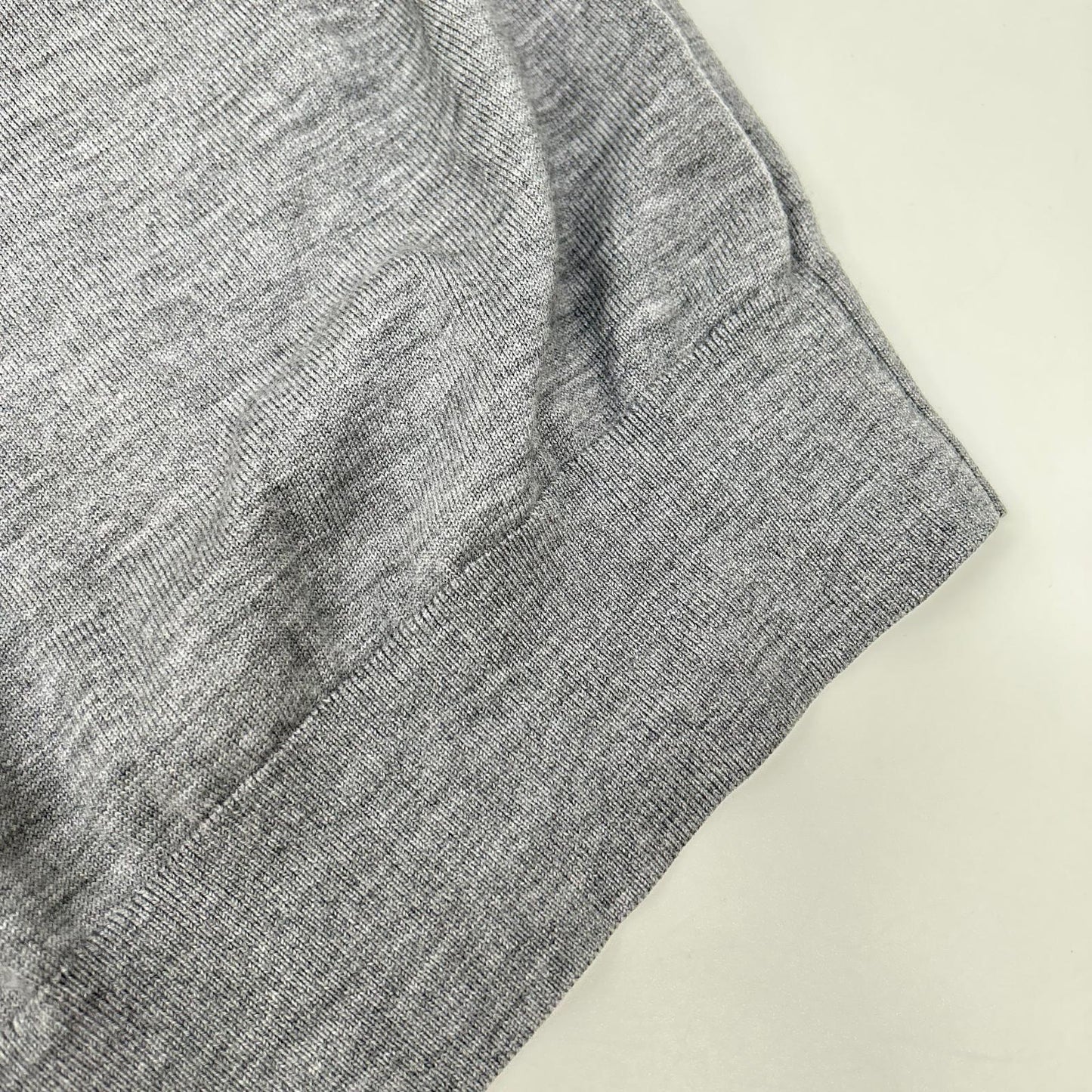 BURBERRY Gray Oak Leaf Crest Knit Sweater Size S