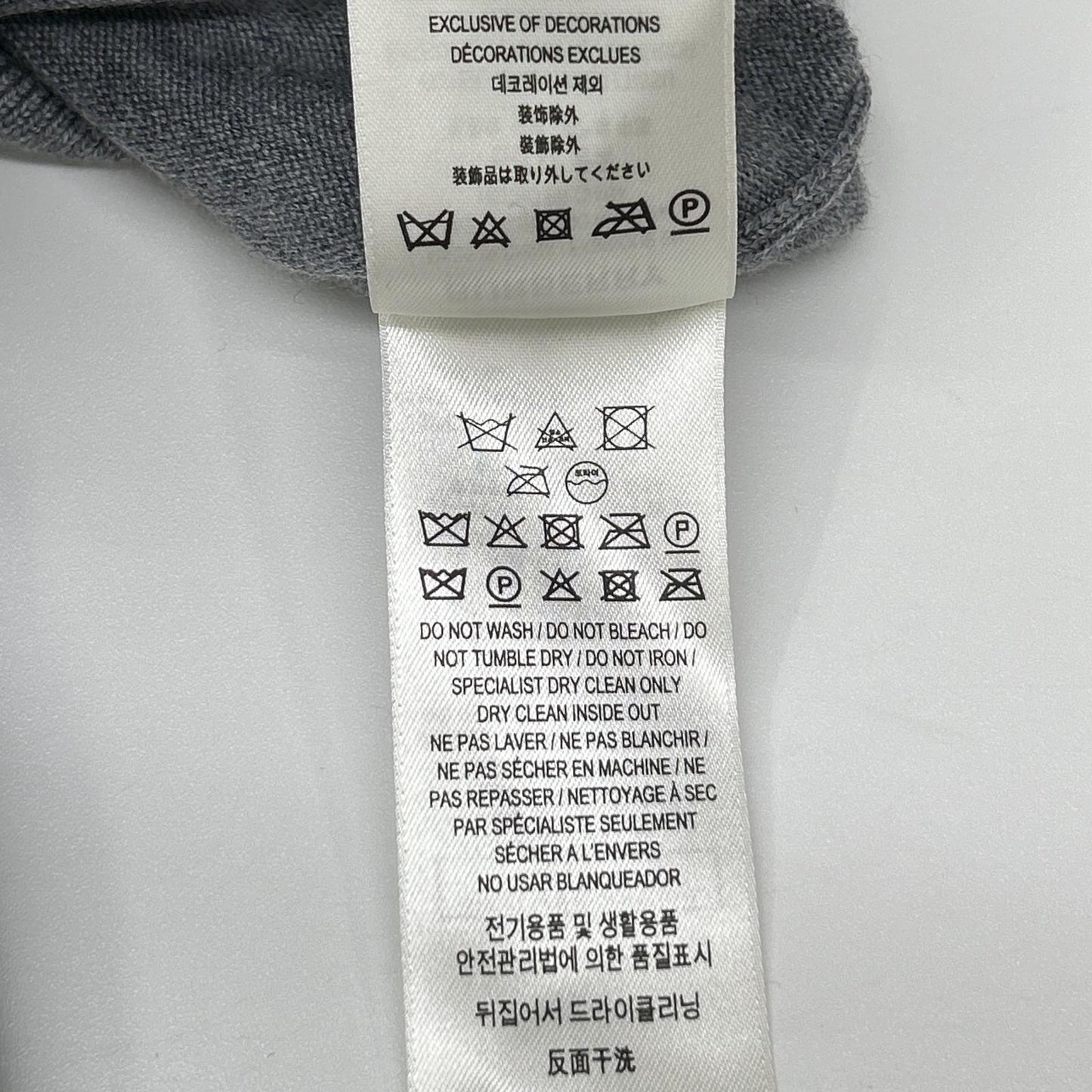 BURBERRY Gray Oak Leaf Crest Knit Sweater Size S