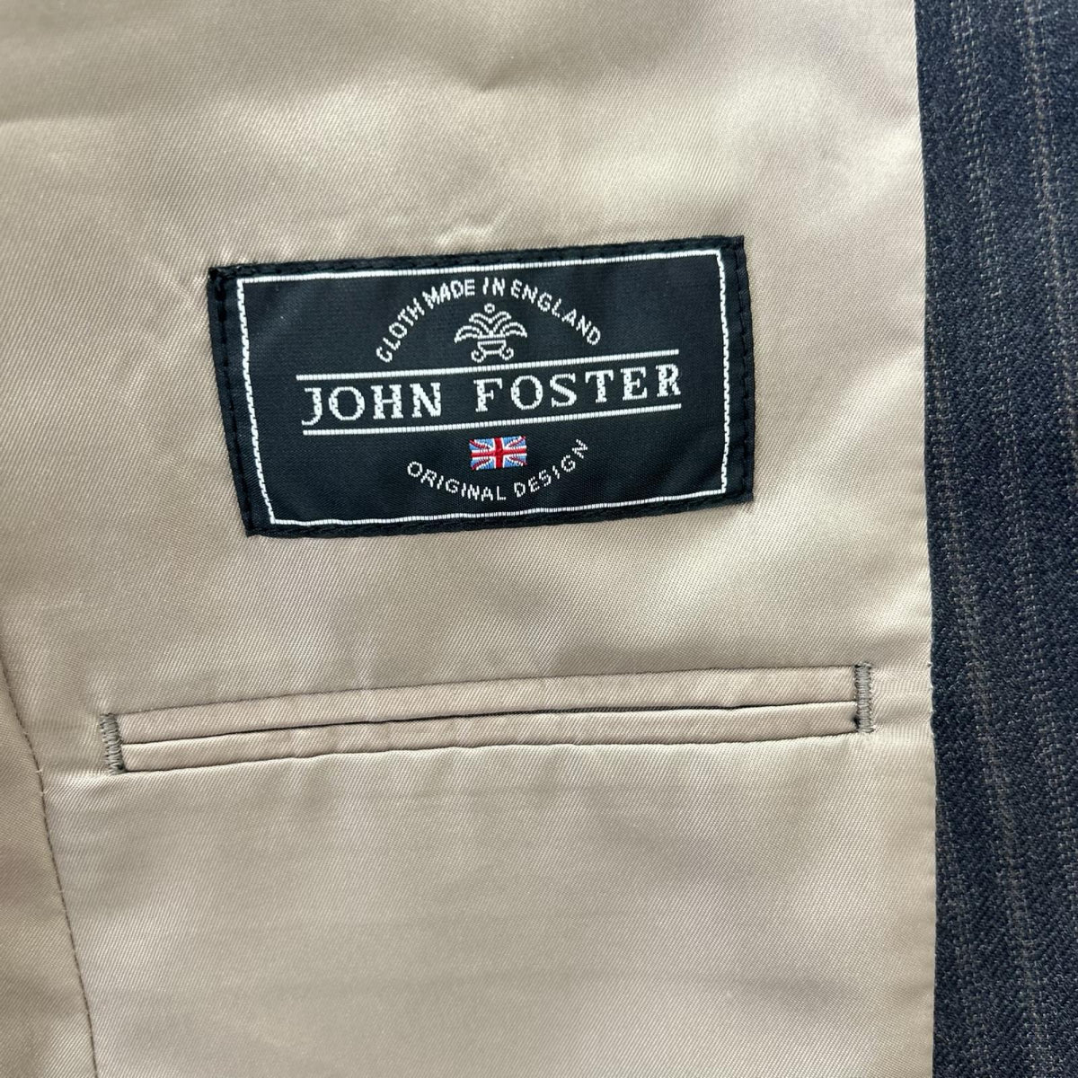 JOHN FOSTER 3-Piece Wool Suit Jacket Brown