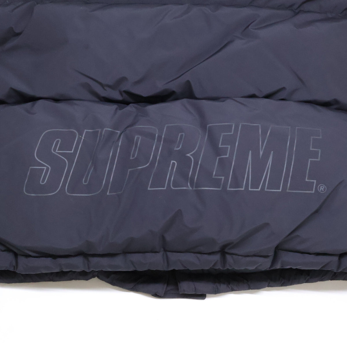 Supreme 24FW GORE-TEX 900-Fill Hooded Jacket Black Size XL